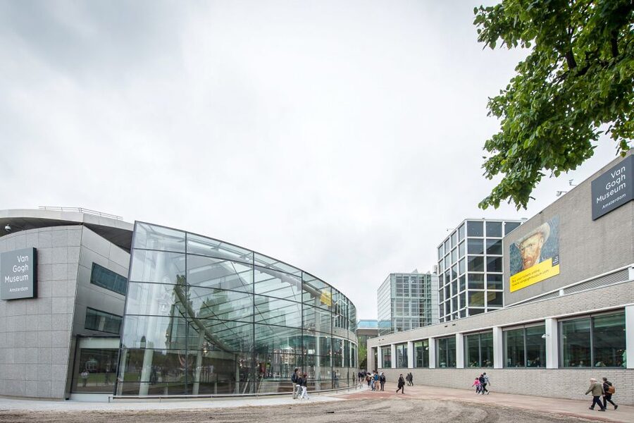 Amsterdam: Van Gogh Museum Ticket & Canal Cruise - Entering the Van Gogh Museum: where to go and how to plan your visit