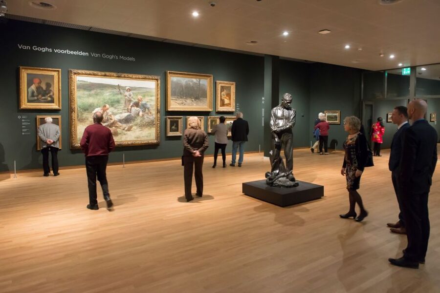 Amsterdam: Van Gogh Museum Ticket & Guided Tour - Where to meet and how the start works on the day