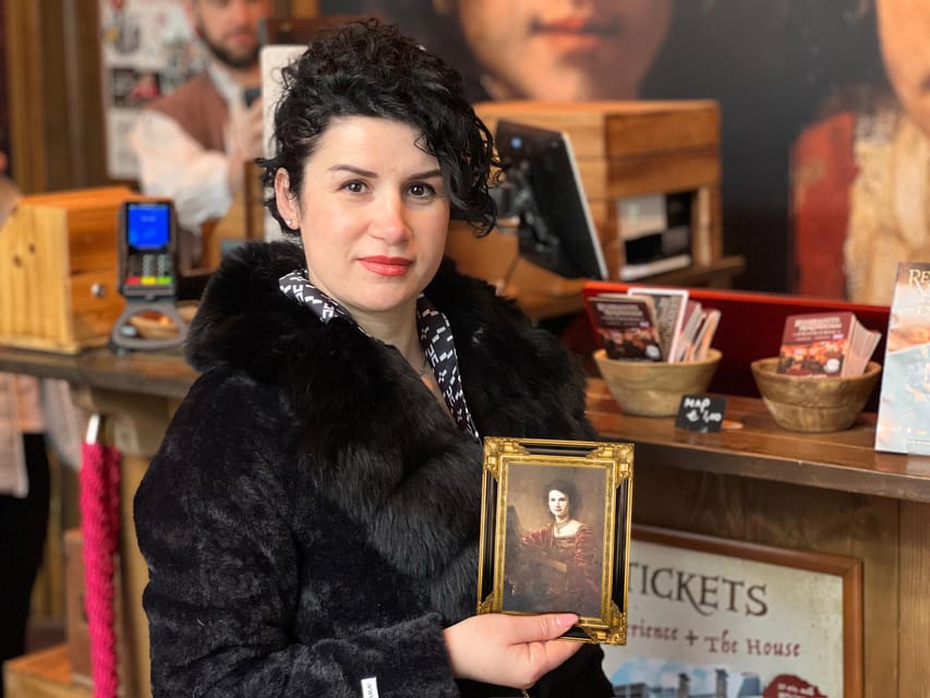 Amsterdam: Van Gogh or Rembrandt AI Portrait Photo Souvenir - Price and value: is $14 worth it?