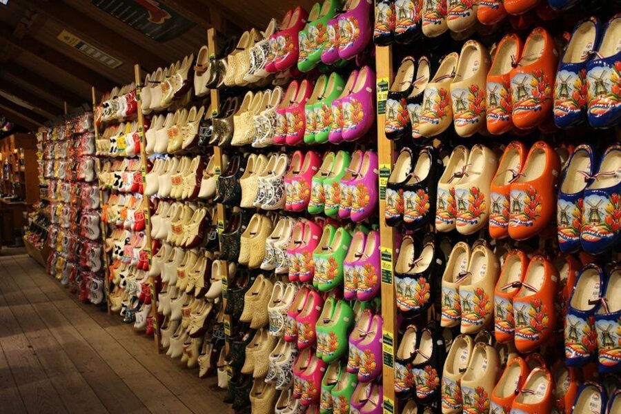 Amsterdam: Volendam, Windmill, and Cheese Farm Private Tour - Price and value: why $324 can make sense