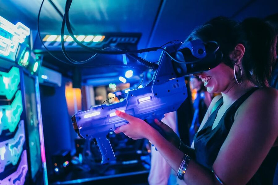 Amsterdam: VR Starter Pack with 6 Tokens - Your 1-Hour Session: How to Plan Without Knowing Token Costs