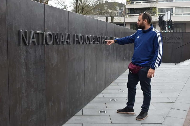 Amsterdam Walking Tour:Anne Frank, History & Liberal Culture - From Kattengat to the first stories at the HIV/AIDS monument