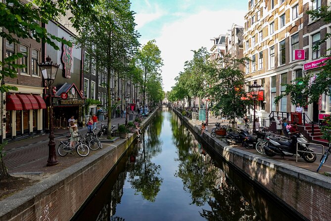 Amsterdam Walking Tour: Explore the Red Light District - Where you meet on Prins Hendrikkade (and why the start matters)