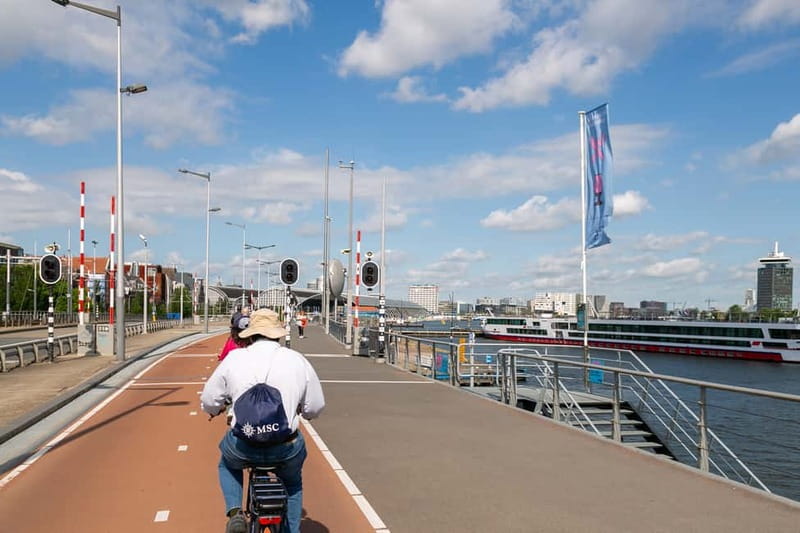 Amsterdam: Windmill, Cheese, and Countryside E-Bike Tour - Zunderdorp and the Fishing Village: North Holland’s Everyday Side