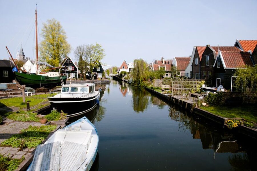 Amsterdam: Windmills, Edam, Volendam and Marken Private Tour - Edam’s cobblestones and why the cheese stop is the point