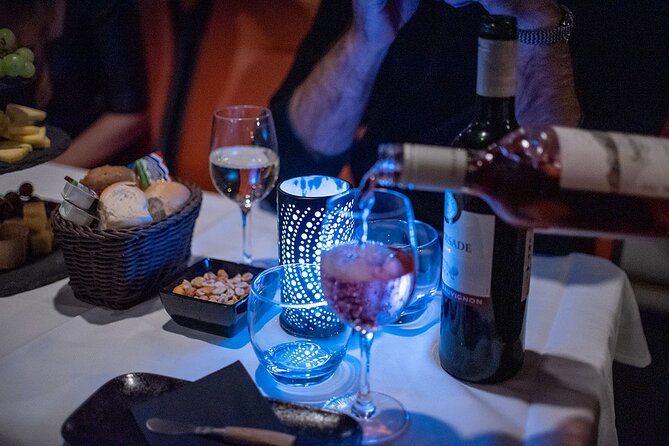 Amsterdam Wine and Cheese Guided Evening Cruise - Cheese and Wine Service: What You’ll Really Be Eating and Drinking