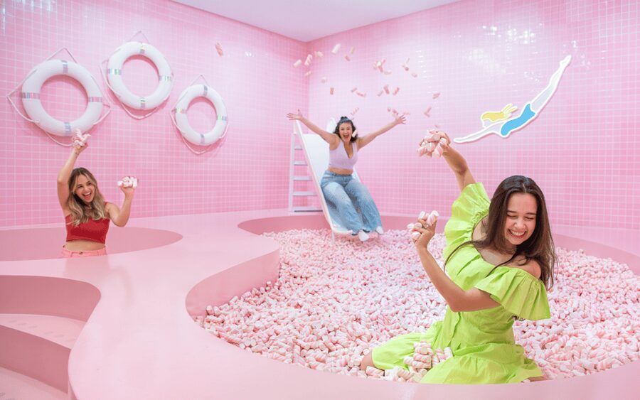 Amsterdam: WONDR Experience SpongeBob Special - Claw Machines, Karaoke Booths, and the Confetti Factor
