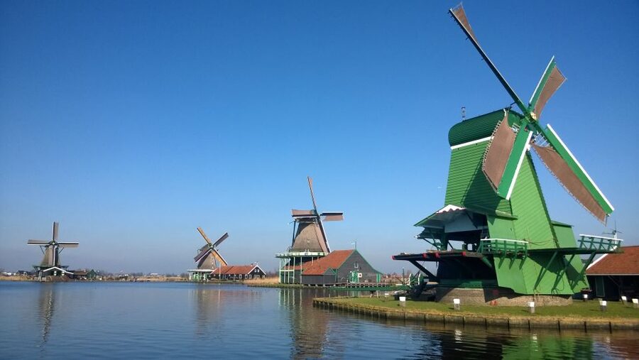 Amsterdam: Zaanse Schans 3-Hour Small Group Tour - Inside a Working Windmill: Feel the Wind and Climb the Views
