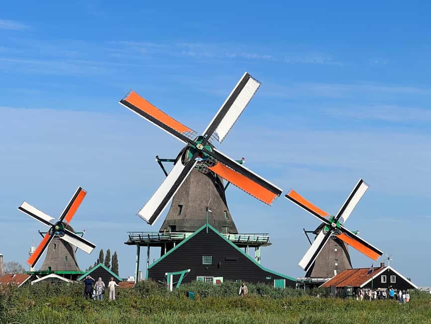 Amsterdam: Zaanse Schans and Giethoorn Guided Combo Tour - The ride to Giethoorn: why the journey feels part of the day
