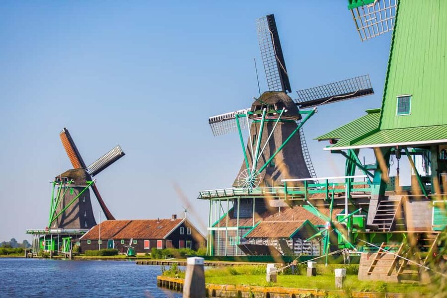Amsterdam: Zaanse Schans, Marken, Volendam, & Edam Day Tour - Key things that make this day tour worth your time