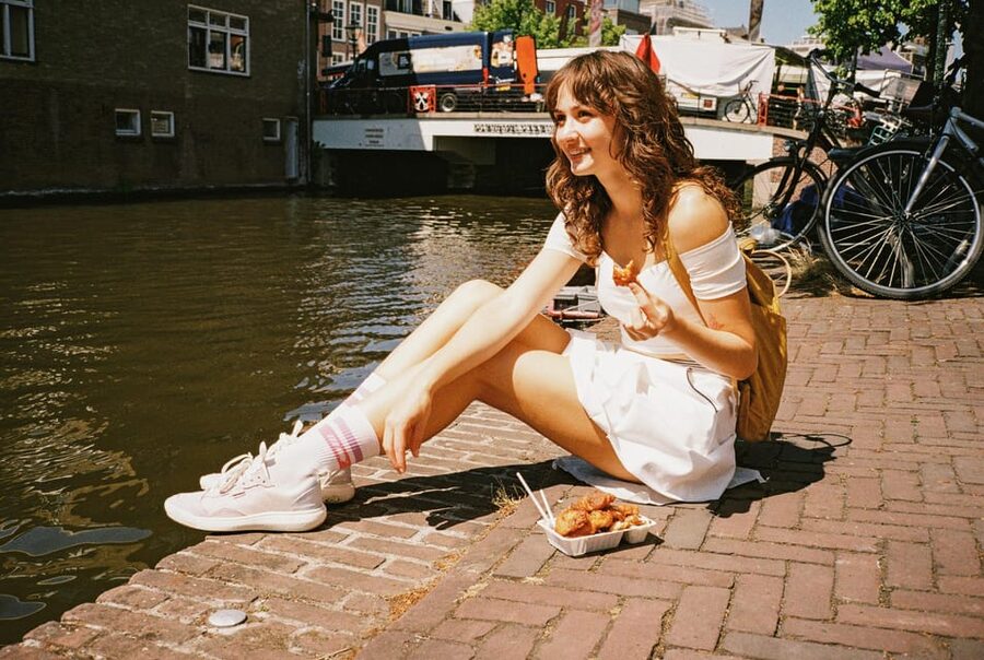 Amsterdam: Zaanse Schans, The Hague & Rotterdam Tour - What to pack for a smooth day (and better photos)