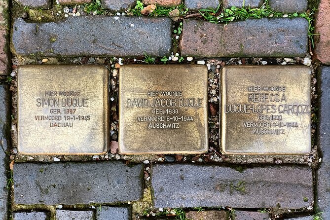 Anne Frank and Amsterdam Jewish History Walking Tour - Dam Square: WWII remembrance before Anne Frank’s story