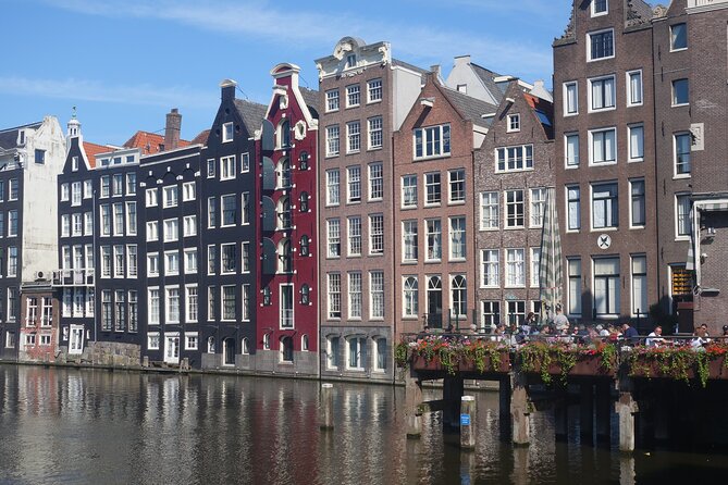 Anne Frank and Amsterdam Jewish History Walking Tour - Kattengat and Der silveren spiegel: hiding in a bar