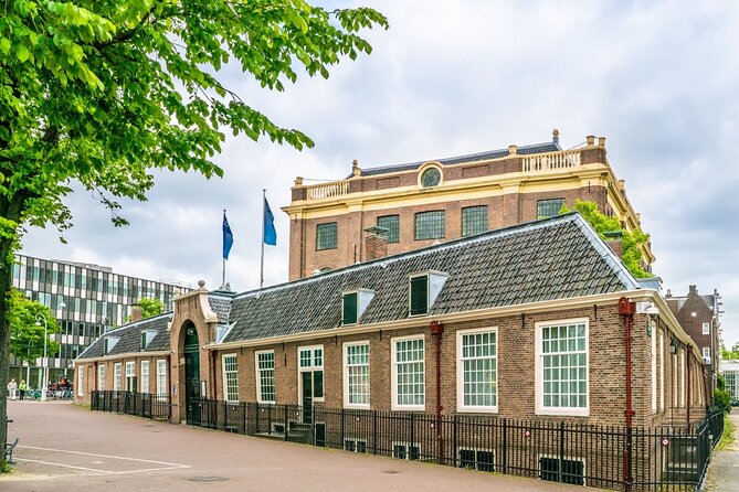 Anne Frank's Amsterdam Jewish History WWII Exclusive Guided Tour - Before you set off: meeting point, pace, and what to pack