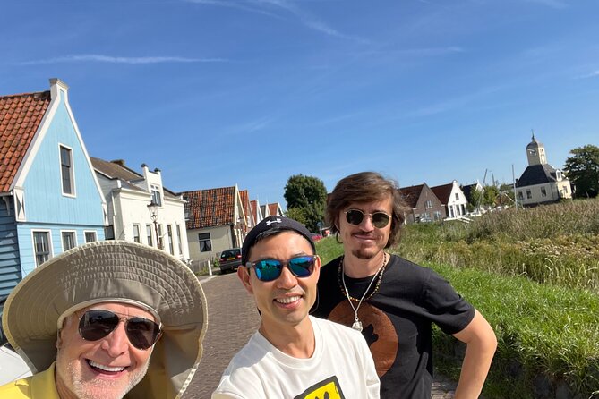 Best of Dutch Countryside: Giethoorn, Windmills, Secret Villages - Giethoorn by Boat: A Real Hour on the Water