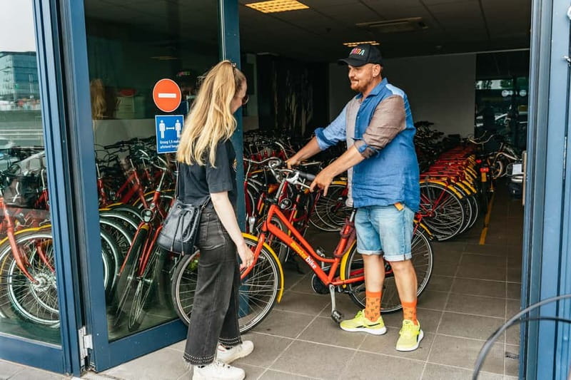 Big Bike tour Amsterdam - See all in 3 unforgettable hours - Jewish Quarter and Maritime Quarter: moving moments plus big-city scale