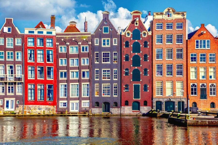 Bike Tour of Amsterdam Old Town, Top Attractions and Nature - Should you book this Amsterdam Old Town bike tour?