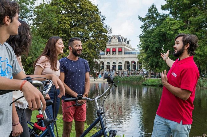 Bike Tour with Guide in Amsterdam - The guide experience: small group, clear commentary, steady leadership