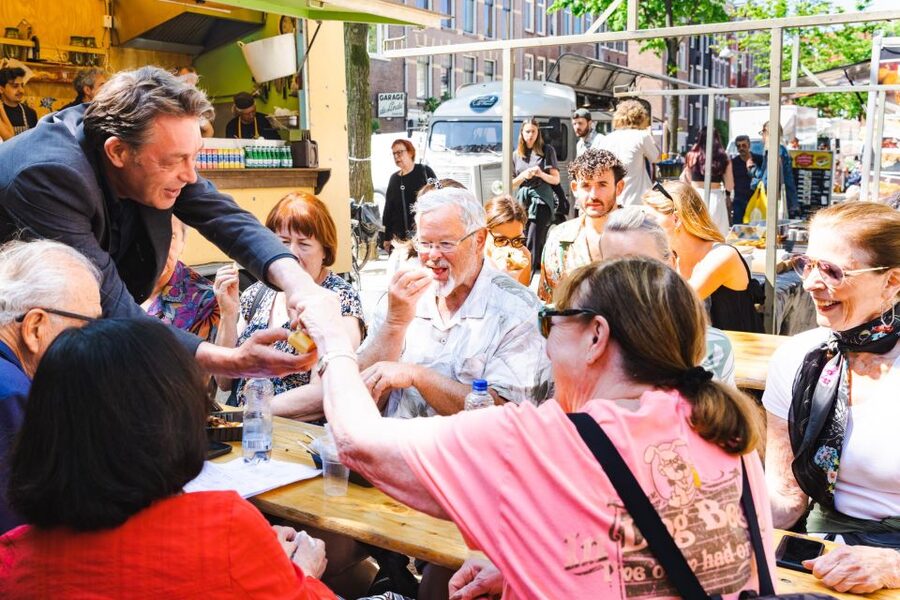 Boutique Dutch Food & History Tour with up to 8 guests only - The Amsterdam stories you’ll get while walking the Jordaan