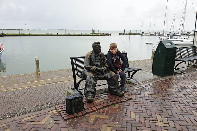 Countryside of Amsterdam Private tour - Volendam on the dike: waterfront time with real seafood options