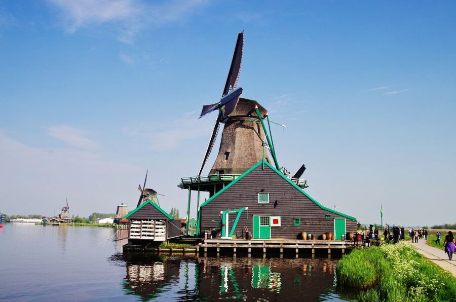 Day Trip to Zaanse Schans, Volendam and Marken - Optional cheese and stroopwafel stops: fun, but pick what fits your mood