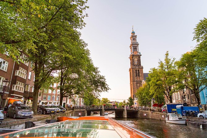 Dinner Canal Cruise Amsterdam: 4-Courses Including Drinks - Service, food quality, and the one thing to watch: seating and consistency