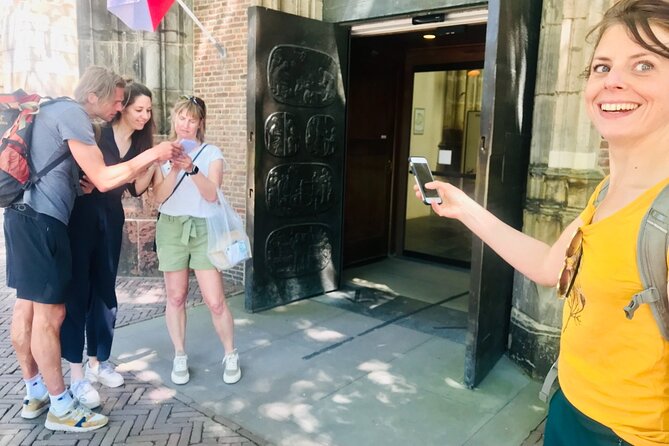 Discover Amsterdam's city center in this Outside Escape game tour - How the puzzles keep you walking (and looking)