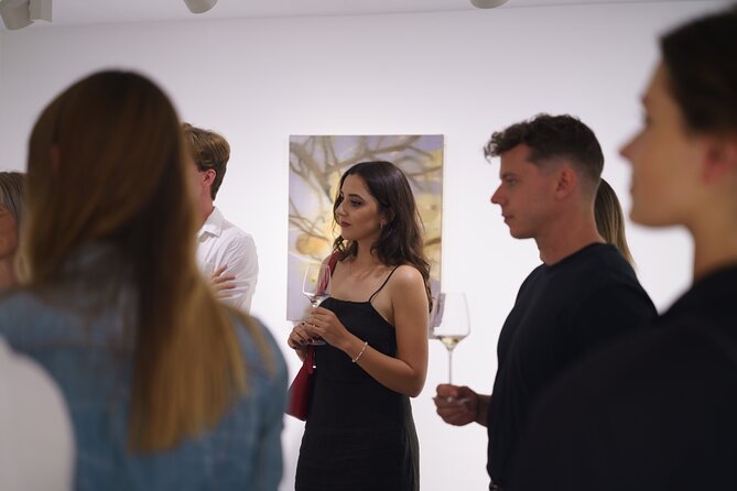 Discover Amsterdam's top Art Galleries - The guide makes the difference: Geneviève’s art conversations