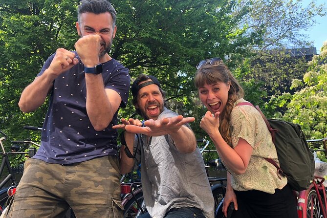 Discover Amsterdam Vondelpark in this Outside Escape city game! - The stop-by-stop walk: Vondelpark to Kinderbadje