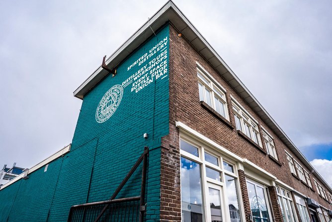 Distillery Tour & Rum Tasting @Spirited Union Rum Co. (Amsterdam) - A micro-distillery tour that moves beyond the usual tasting