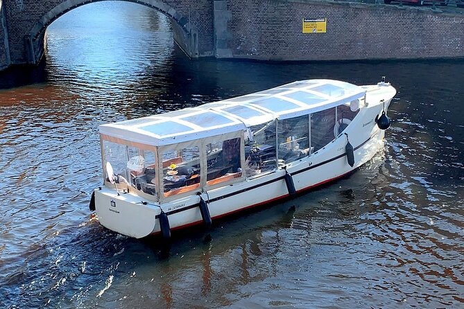 Dutch Cheese & Drinks Guided Amsterdam Boat Tour, All Inclusive - Where to meet (and how to avoid a frustrating dock hunt)