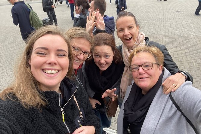 e-Scavenger hunt Amsterdam: Explore the city at your own pace - Who should book this hunt (and who might not love it)