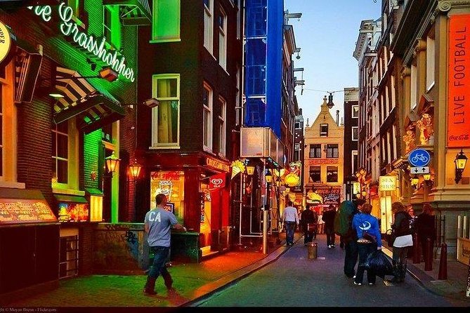 Exclusive small-group Amsterdam Red Light District tour - Entering the De Wallen story from a local perspective