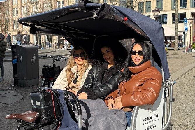 Explore Amsterdam in 75 Minutes – Pedicab Rickshaw City tour - Museumplein and the major museum area: art district orientation without ticket stress