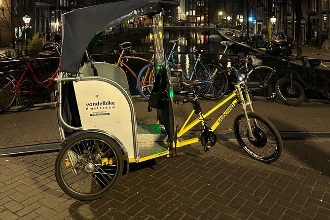Explore Amsterdam in 75 Minutes – Pedicab Rickshaw City tour - Guides that shape the day: Christian, Gabriel, and Krisztian