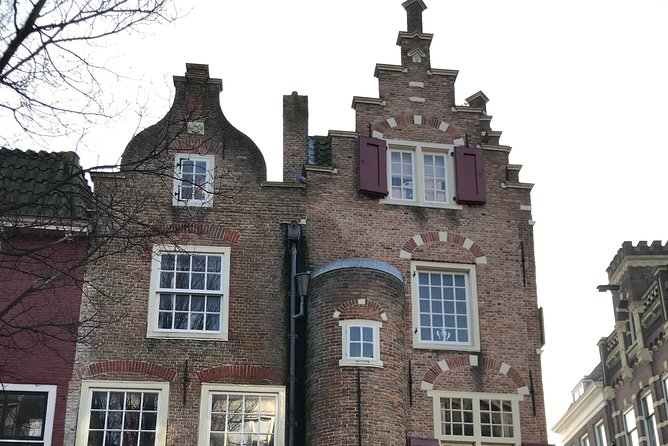 Famous Holland Tour: visit The Hague, Delft, Rotterdam and Kinderdijk from A'dam - Price and value: what $144.56 covers (and where you’ll spend extra)