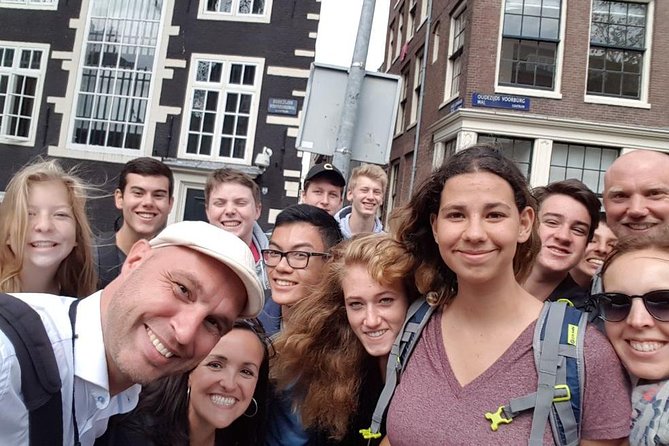 Financial History Tour - Guide impact: insights and local hints (including Tijs de Boer)