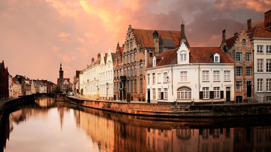 From Amsterdam: Bruges Day Trip in English with Boat Option - Price and value: does $61 feel fair for a 12-hour day?