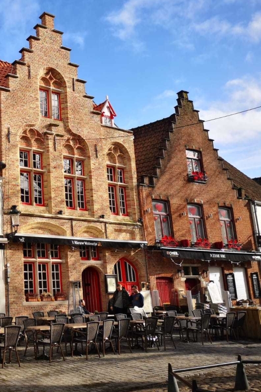 From Amsterdam: Bruges Day Trip in English with Boat Option - The guided walking tour: Minnewater to the Holy Blood Basilica