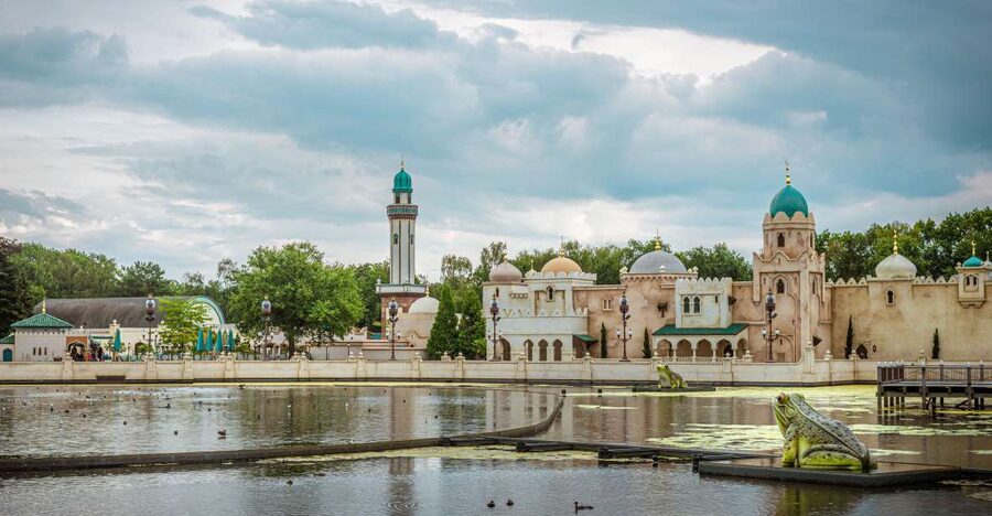 From Amsterdam: Day Trip to Efteling Theme Park with Ticket - Key Things That Make This Efteling Trip Worth Your Time