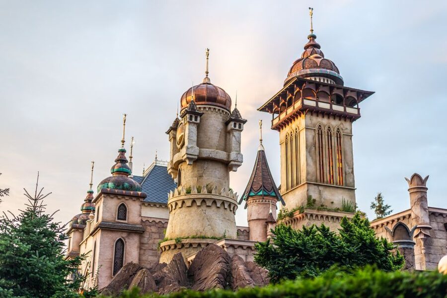 From Amsterdam: Day Trip to Efteling Theme Park with Ticket - From Your Lobby to Kaatsheuvel: The Drive That Keeps the Day Easy