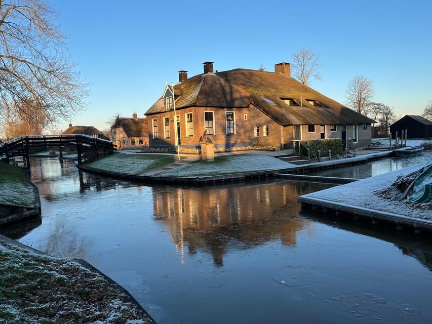 From Amsterdam: Giethoorn Small Group Tour with Boat Ride - Who should book this Giethoorn small group tour