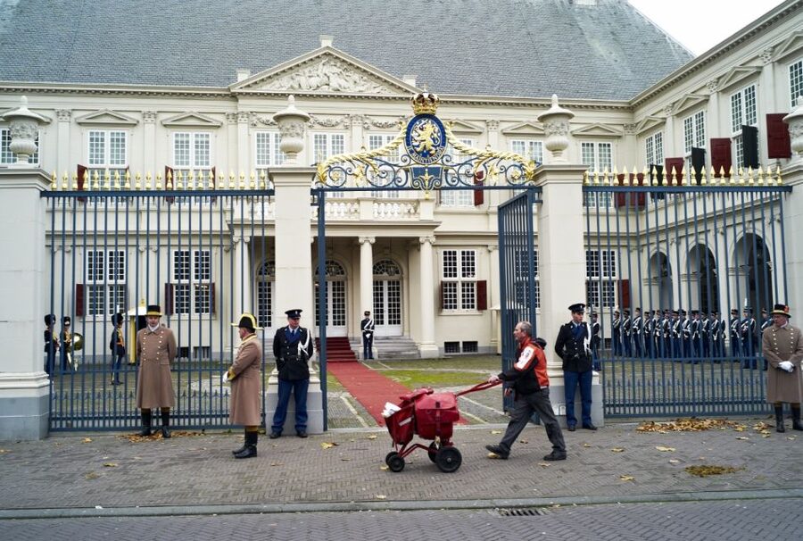From Amsterdam: Guided Trip to Rotterdam, Delft & The Hague - The Hague: courts, embassies, and royal formality
