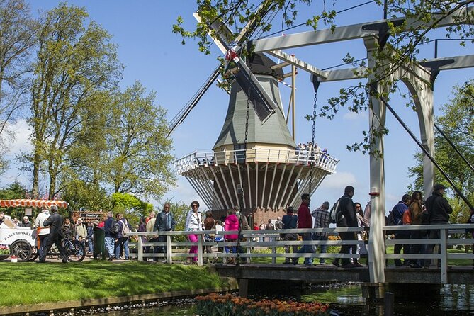 From Amsterdam: Keukenhof and Tulip Experience Tour - Keukenhof Fast-Track Entry: Why It Feels Worth It