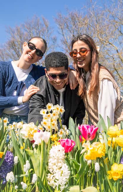 From Amsterdam: Keukenhof Ticket with Transfer - Audio guidance: making sense of tulip country without a guide in your pocket