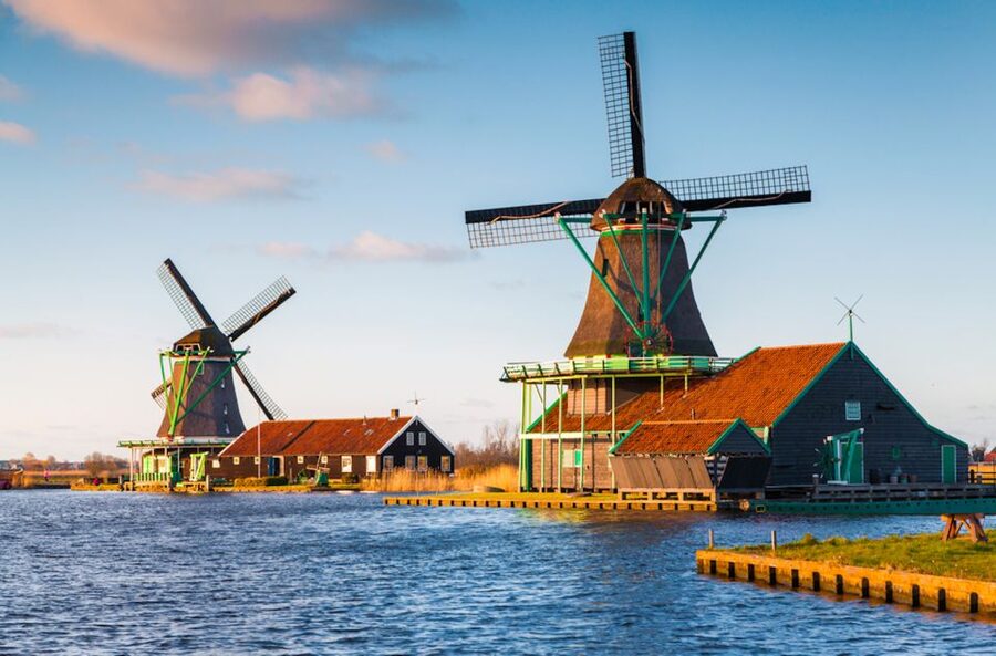 From Amsterdam: Windmills of Zaanse Schans Tour - Cheese Factory Stop: Gouda Sampling With a Sense of Place