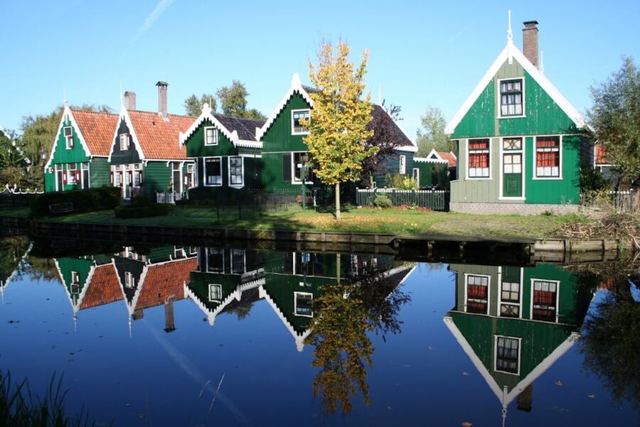 From Amsterdam: Windmills of Zaanse Schans Tour - Value for $29: What You’re Getting for a Half-Day (and What You’re Not)