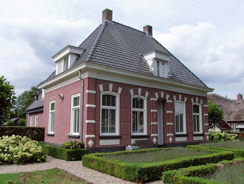 From Amsterdam: Zaanse Schans and Giethoorn Countryside Trip - Zaanse Schans: the windmill town you can walk and photograph