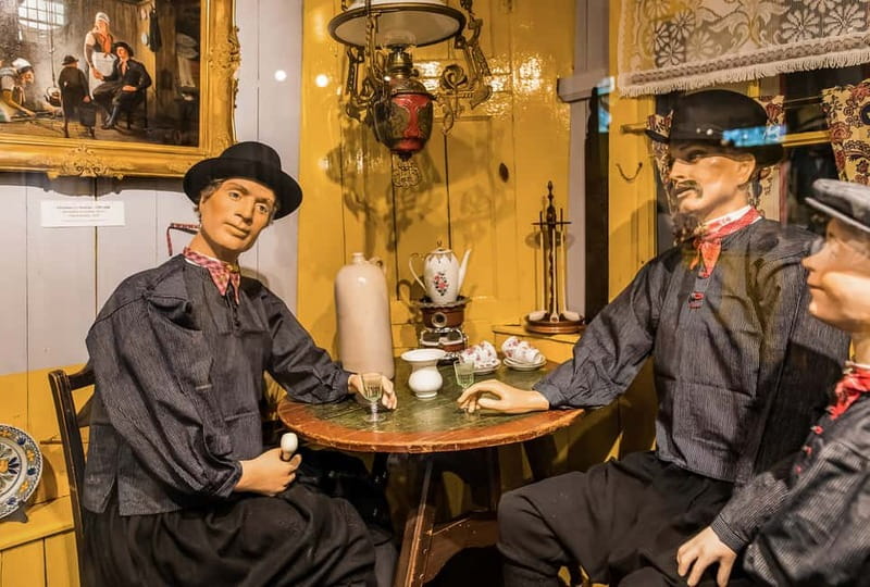 From Amsterdam: Zaanse Schans, Volendam & Marken Day Trip - Clog-making at the wooden shoe factory (watch the steam engine at work)