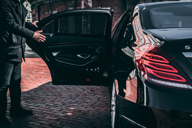 Full-Day Executive Chauffeur Service in Amsterdam - Wi‑Fi, bottled water, and a quiet ride in Amsterdam traffic